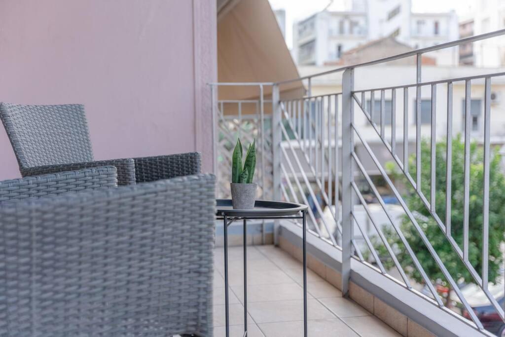 #S20 Chic 1 Bedroom Apartment In The Centre Of Volos Eksteriør billede